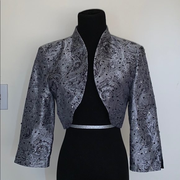 Matching Tank Top and Cropped Jacket - Picture 3 of 3